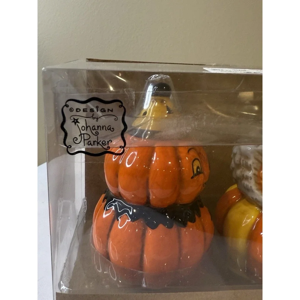 Johanna Parker Retro Pumpkin Owl Fall Halloween Ceramic Salt & Pepper Shakers